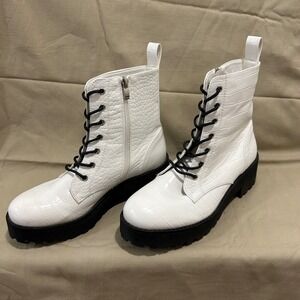 White Dirty Laundry Boots size 8.5